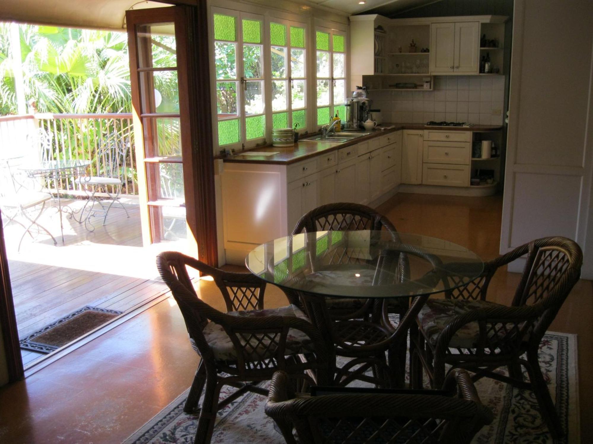 טאונסביל Classique Bed & Breakfast מראה חיצוני תמונה